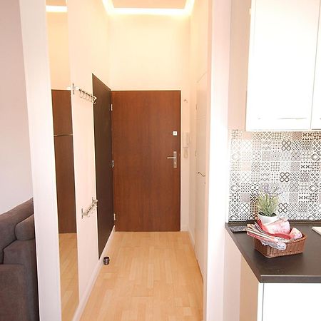 Nowy Apartament Wilcza Warszawa Eksteriør bilde