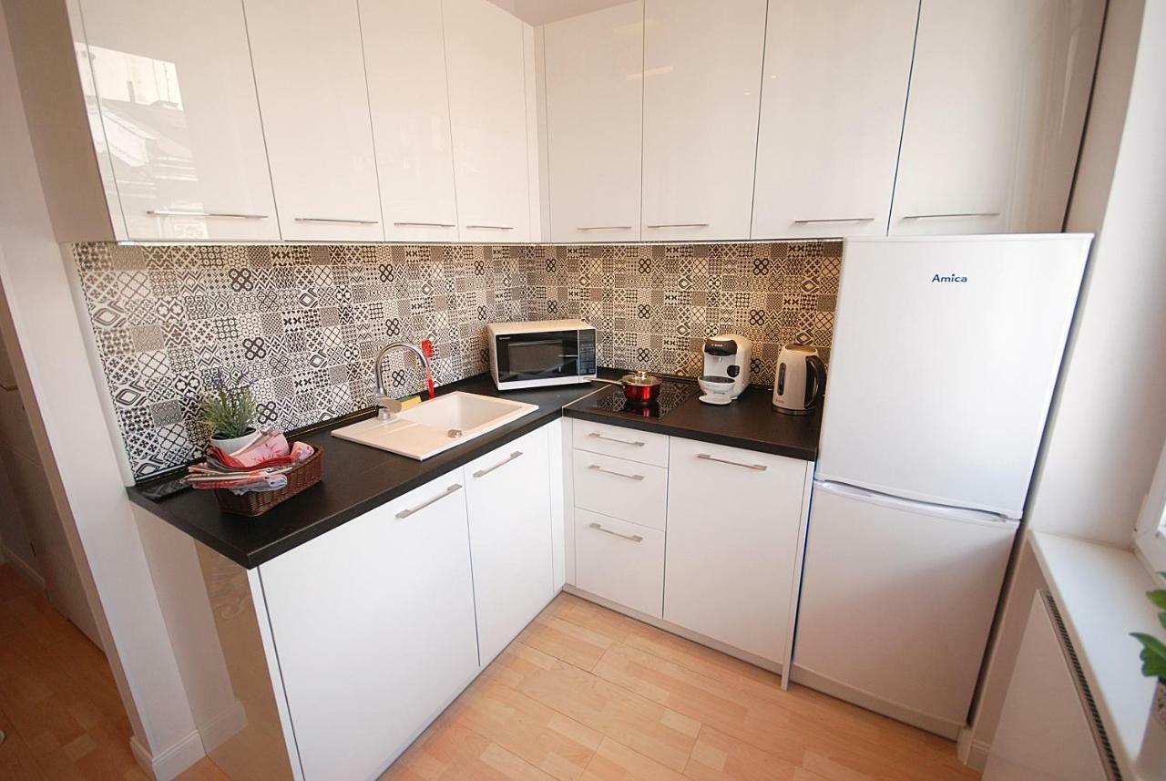 Nowy Apartament Wilcza Warszawa Eksteriør bilde